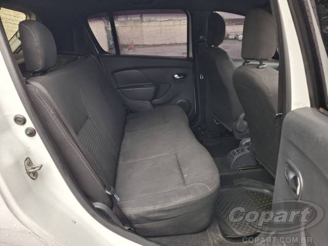 2017 RENAULT SANDERO 