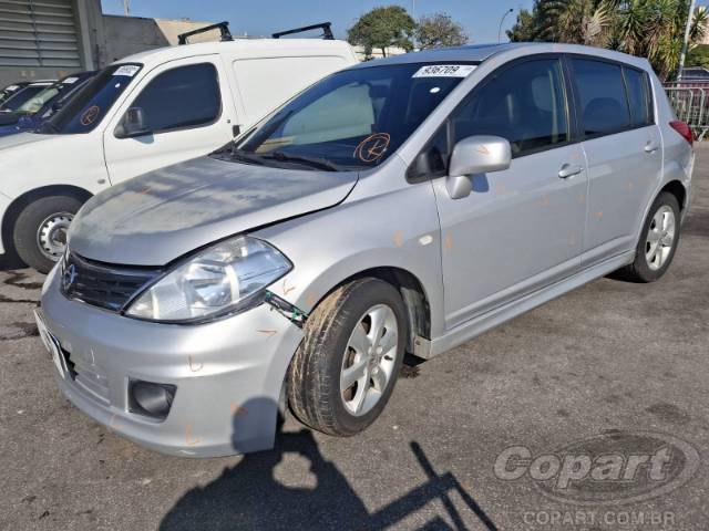 2013 NISSAN TIIDA 