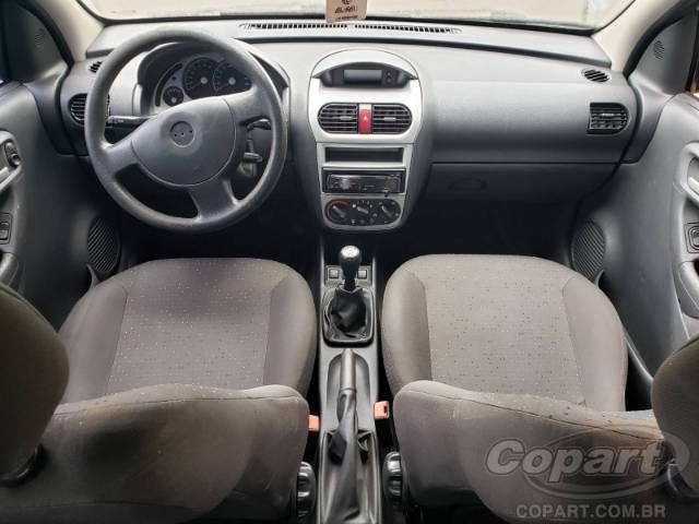 2011 CHEVROLET CORSA SEDAN 