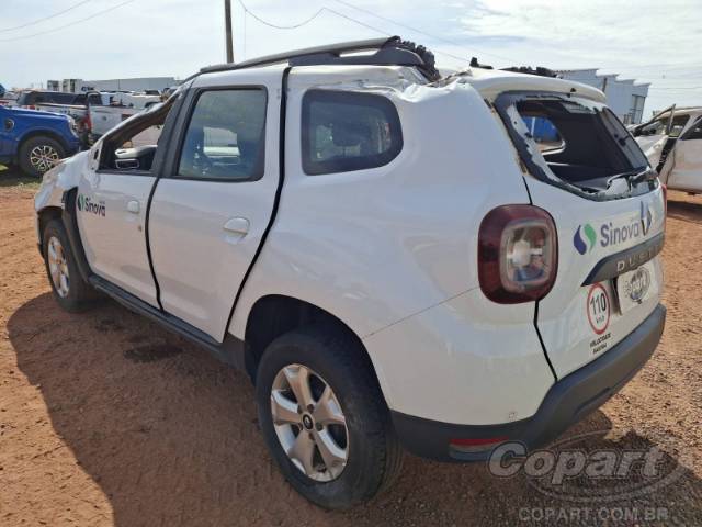 2023 RENAULT DUSTER 