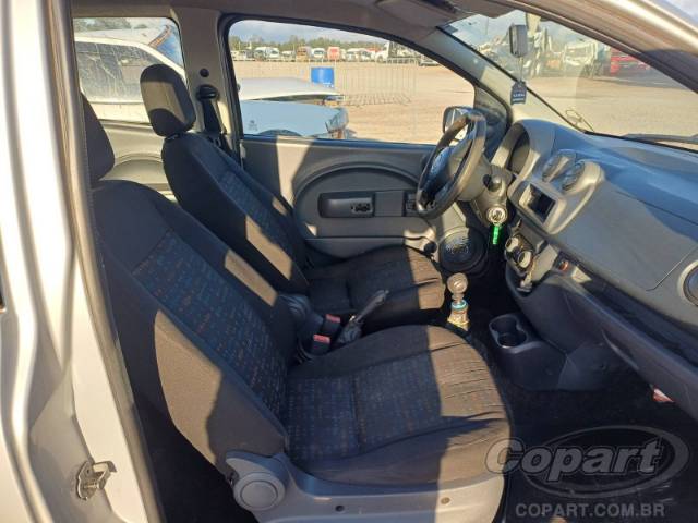 2013 FIAT UNO 
