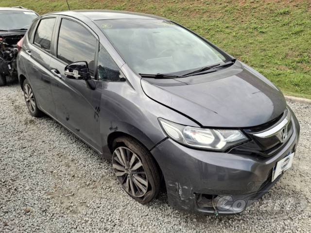 2016 HONDA FIT 