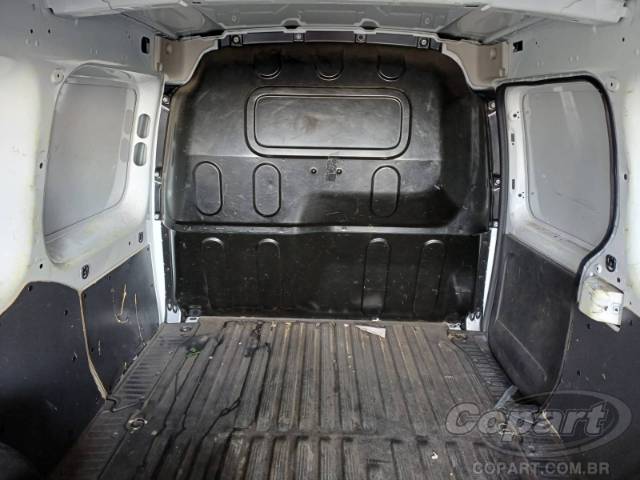 2023 RENAULT KANGOO FURGAO 