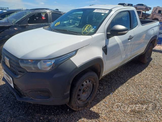 2025 FIAT STRADA 
