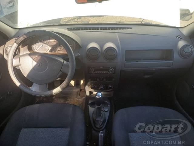 2009 RENAULT LOGAN 