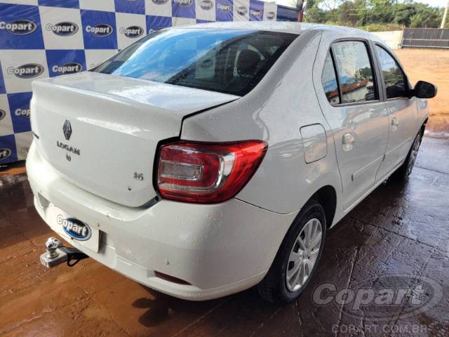 2015 RENAULT LOGAN 