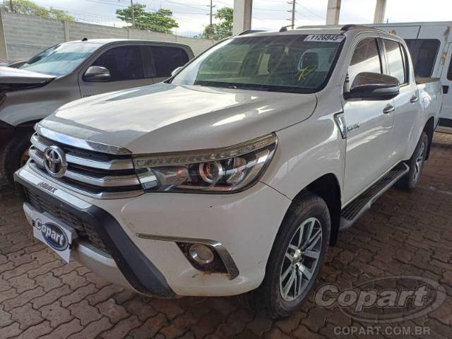 2016 TOYOTA HILUX CD 