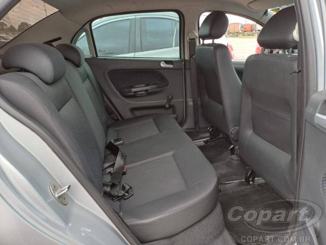 2016 VOLKSWAGEN VOYAGE 