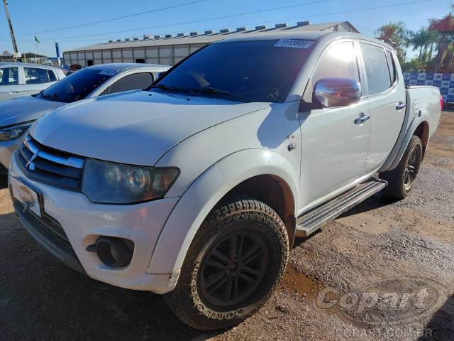 2015 MITSUBISHI L200 TRITON 