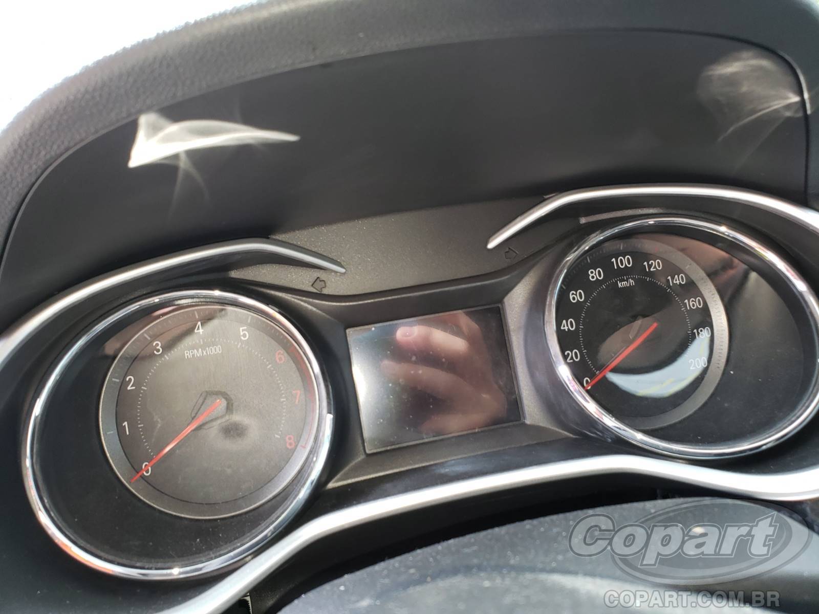 Foto 8 de 10: 2020 CHEVROLET ONIX PLUS