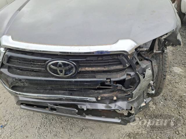 2021 TOYOTA HILUX CD 