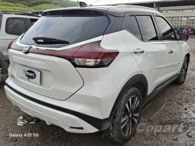 2022 NISSAN KICKS 