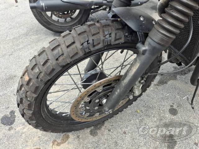 2019 TRIUMPH STREET SCRAMBLER 