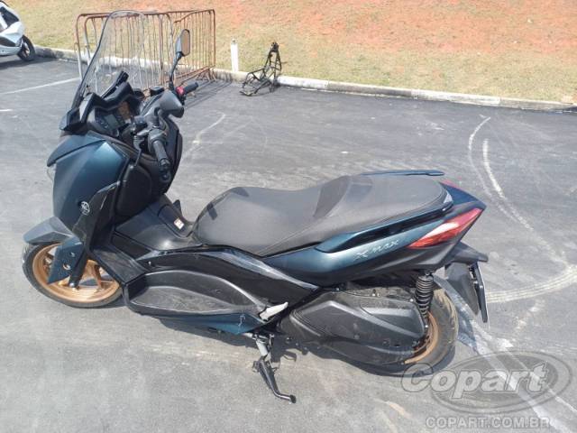 2024 YAMAHA XMAX 