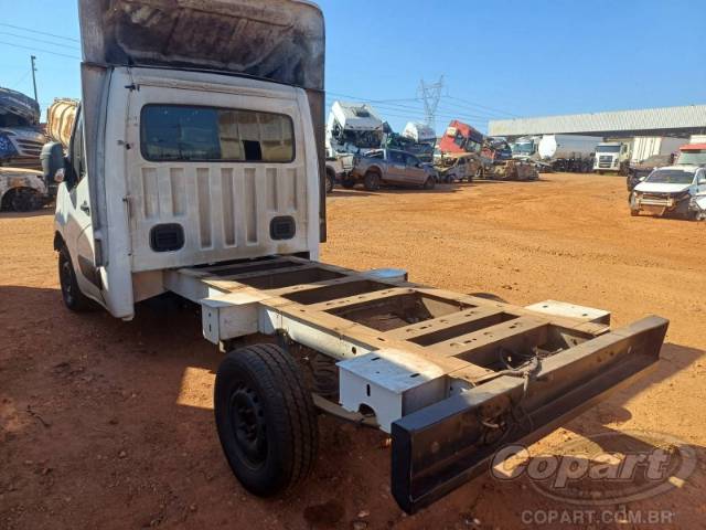 2015 RENAULT MASTER CHASSI CABINE 