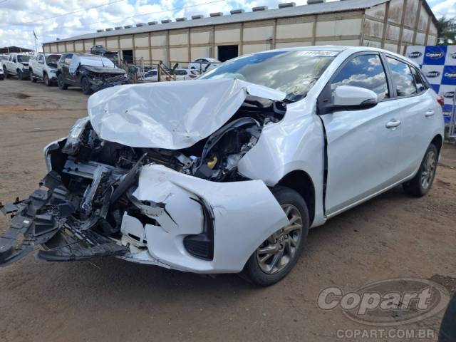 2023 TOYOTA YARIS 