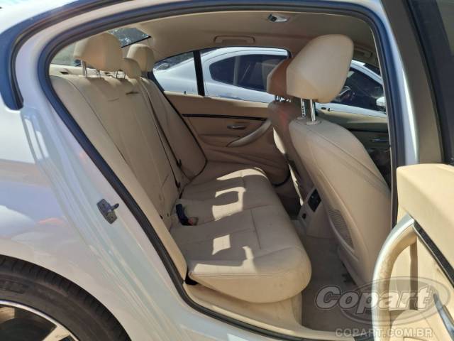 2018 BMW SERIE 3 