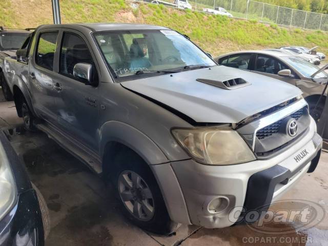 2011 TOYOTA HILUX CD 