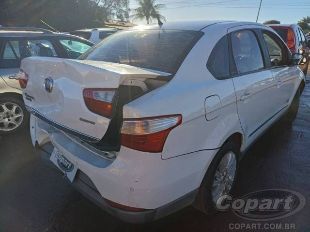 2017 FIAT GRAND SIENA 