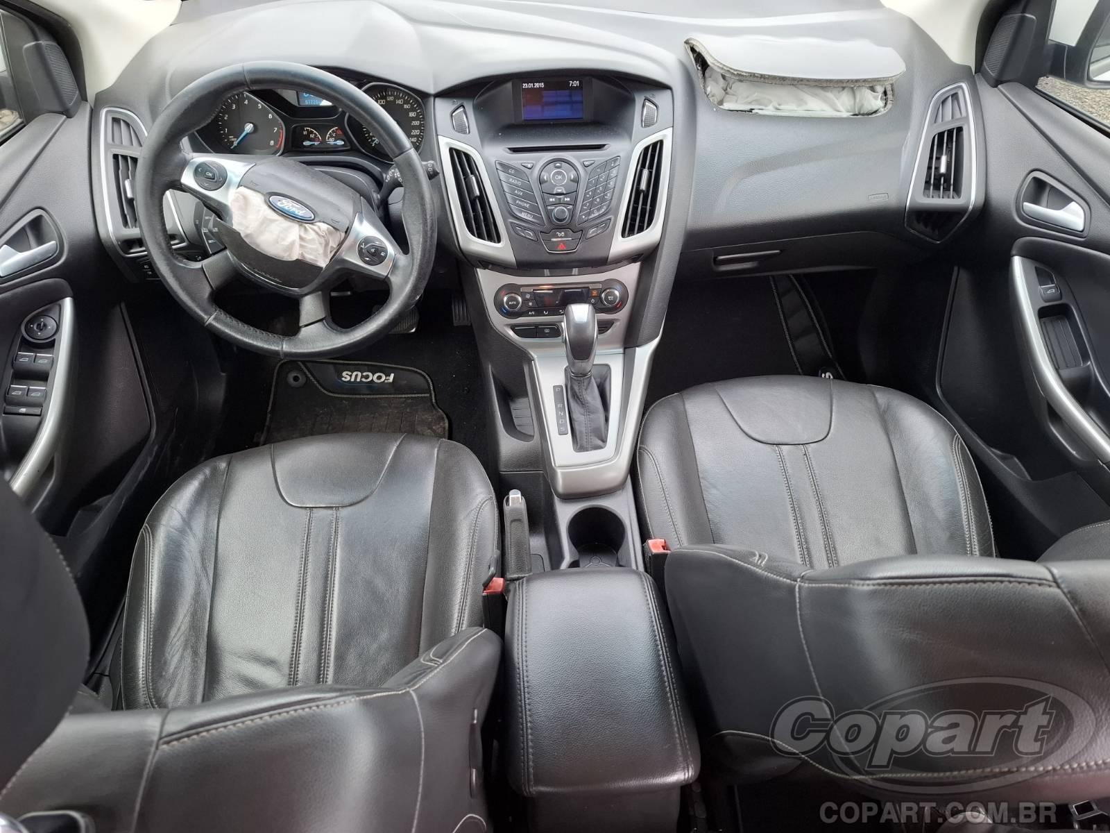 Foto 9 de 11: 2015 FORD FOCUS
