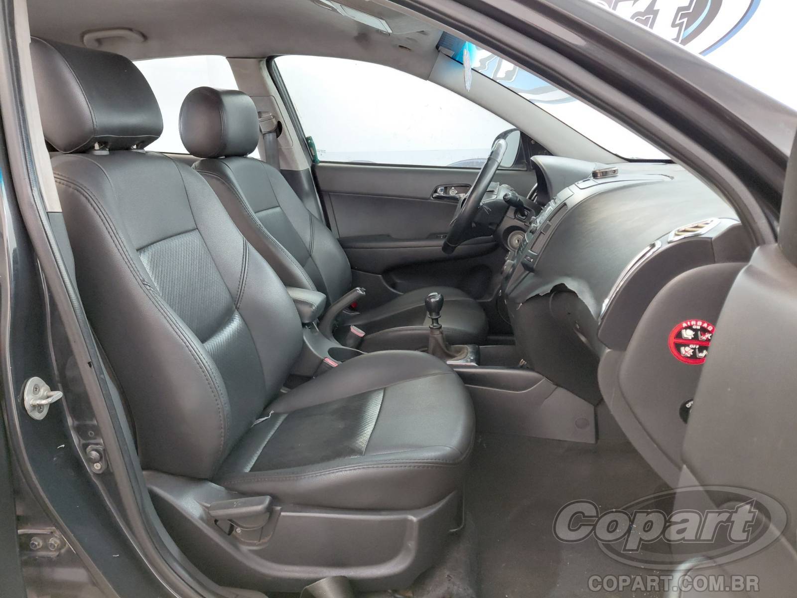 2010 HYUNDAI I30 — foto 5 de 10