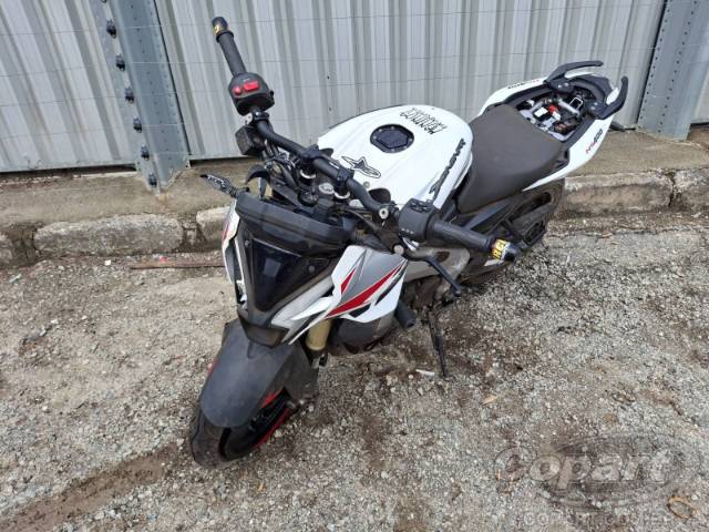 2026 BAJAJ DOMINAR 