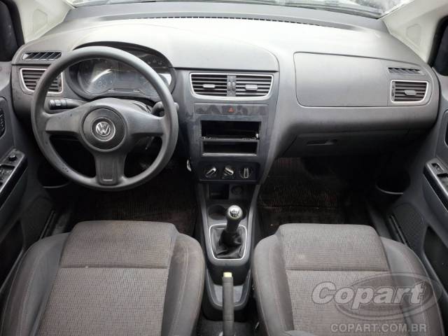 2013 VOLKSWAGEN FOX 