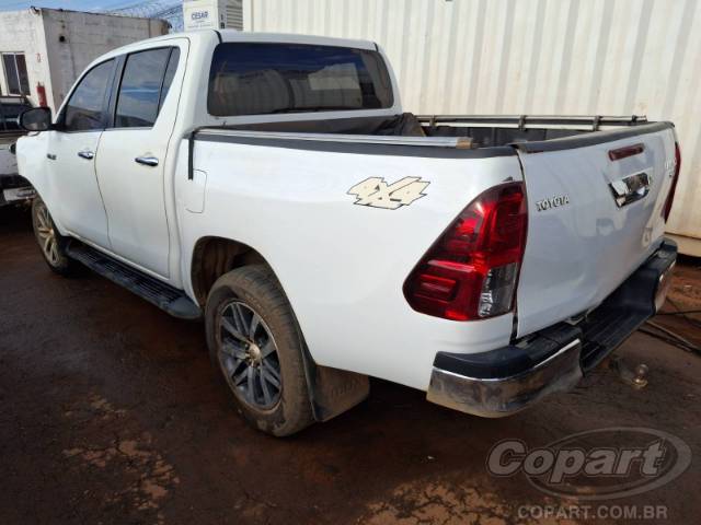 2017 TOYOTA HILUX CD 