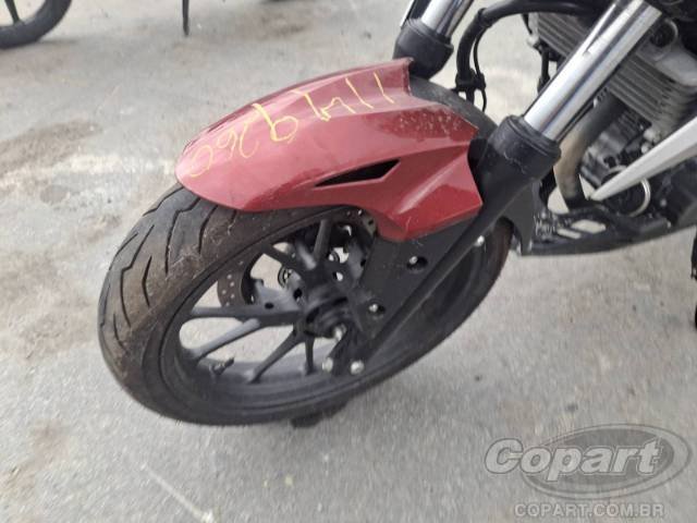 2026 HONDA CB 300F 