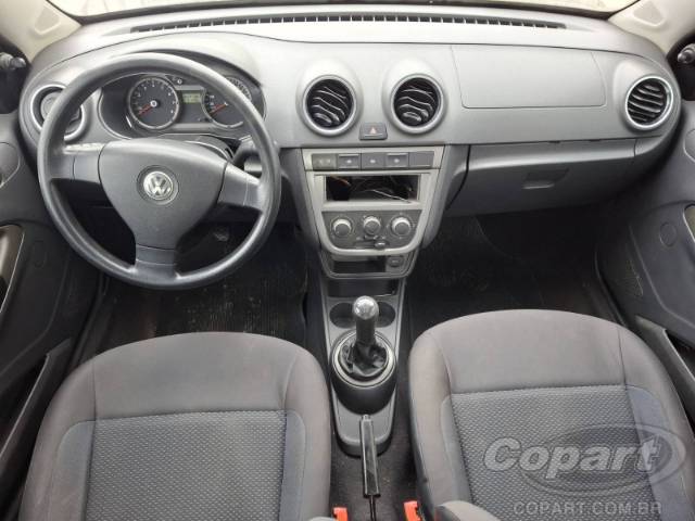 2009 VOLKSWAGEN VOYAGE 