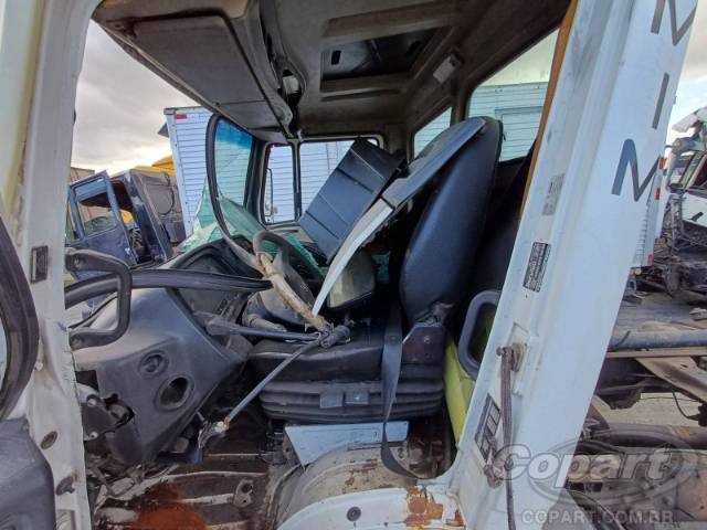 2014 MERCEDES BENZ ATRON 