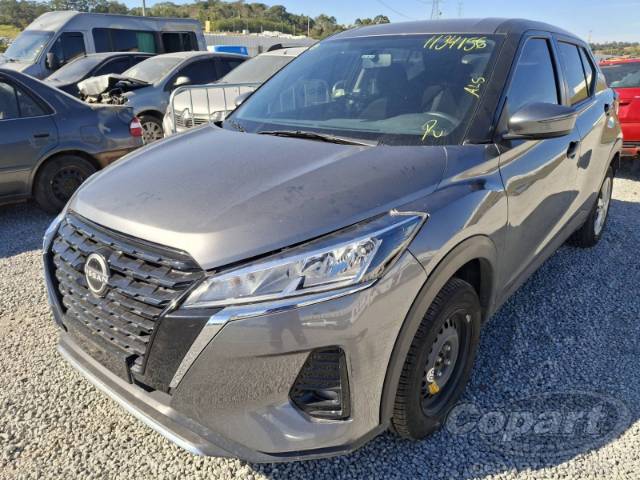 2024 NISSAN KICKS 