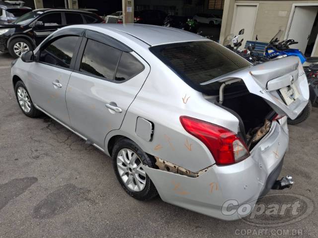 2019 NISSAN VERSA 