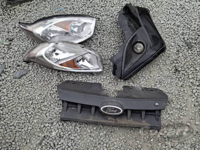 2011 FORD FIESTA SEDAN 