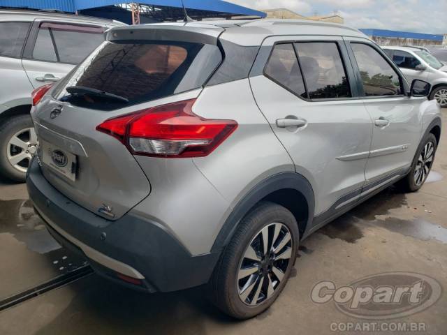 2018 NISSAN KICKS 