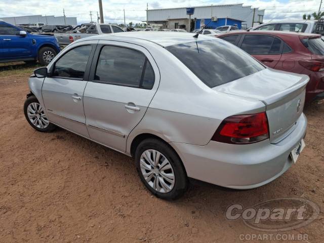 2010 VOLKSWAGEN VOYAGE 