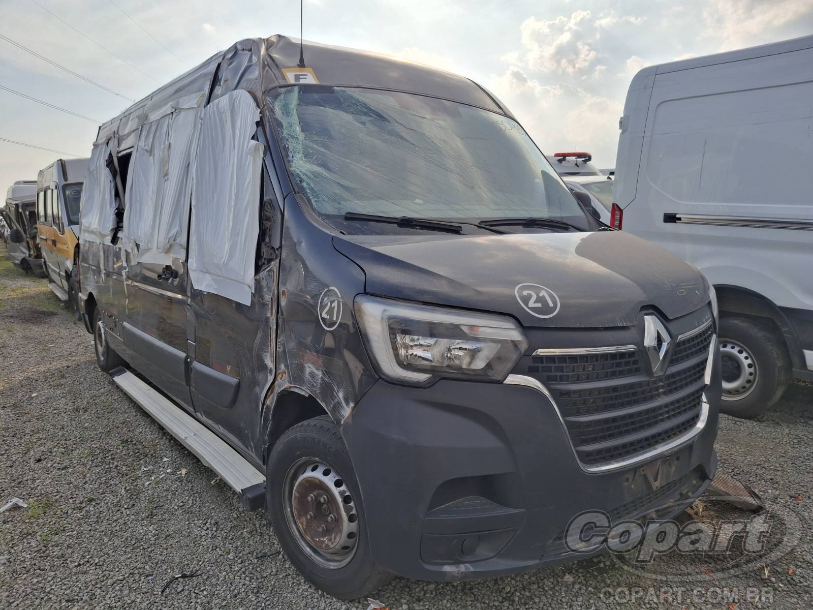 Veículo Renault Master Renault Master Furgao 2023 2023 em leilão