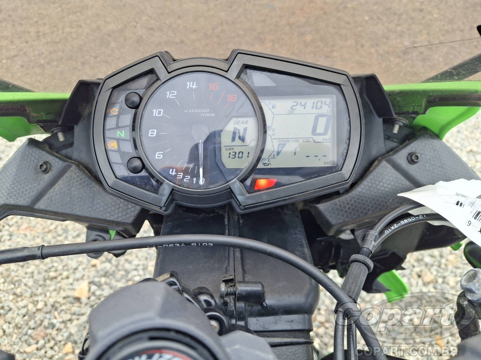 2020 KAWASAKI NINJA ZX-6R — foto 9 de 12