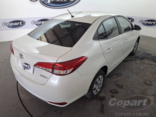 2020 TOYOTA YARIS SEDA 