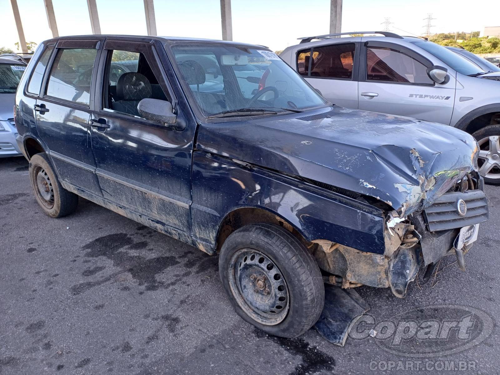 Veículo Fiat Uno FIAT UNO UNO MILLE FIRE 1.0 2005/2006 2006 em leilão