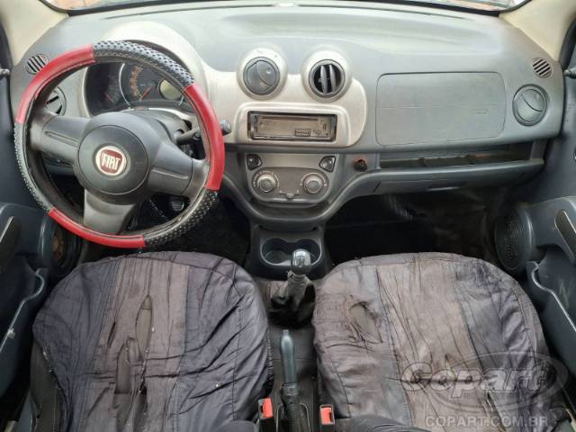2013 FIAT UNO 