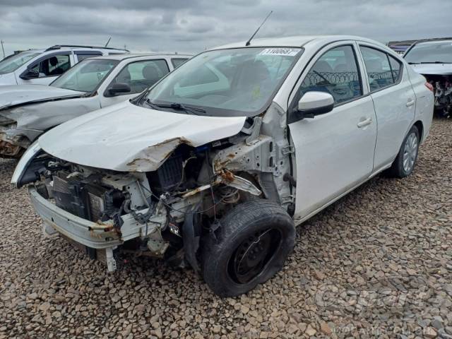 2020 NISSAN VERSA 