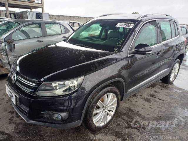 2012 VOLKSWAGEN TIGUAN 