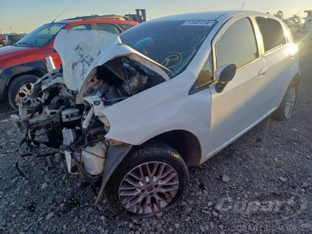 2013 FIAT PUNTO 