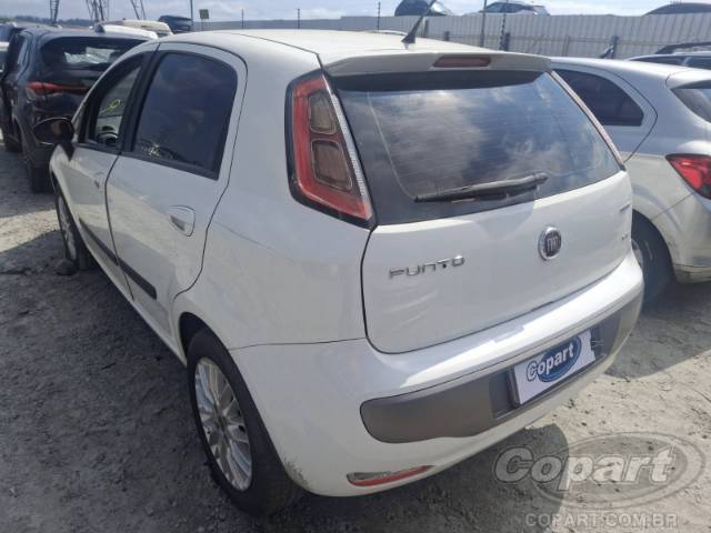 2013 FIAT PUNTO 