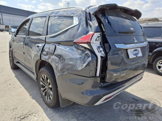 2022 MITSUBISHI PAJERO SPORT 