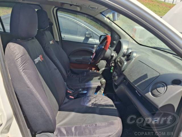 2013 FIAT UNO 