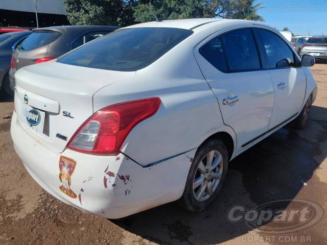 2014 NISSAN VERSA 