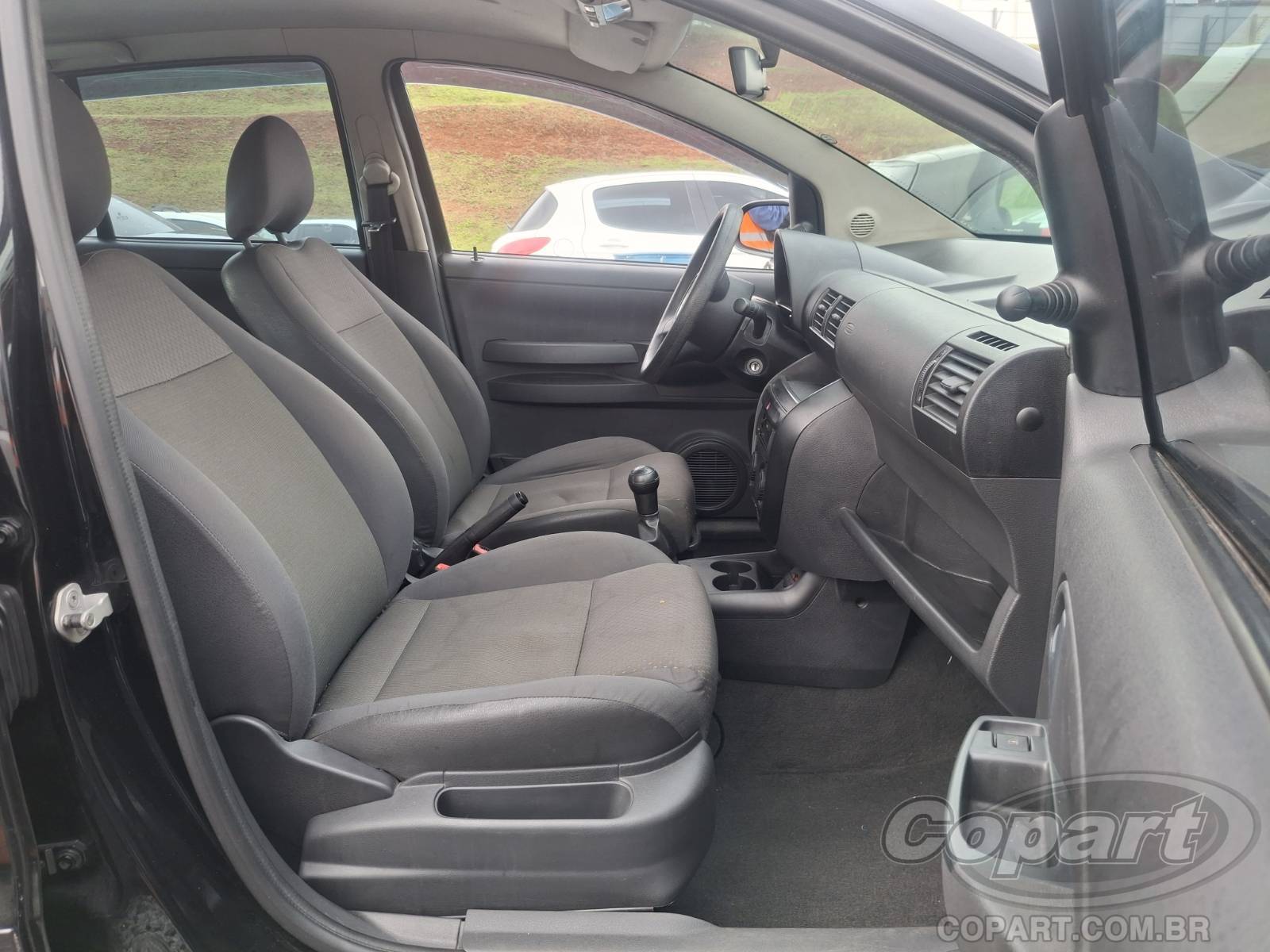 2007 VOLKSWAGEN FOX — foto 5 de 11