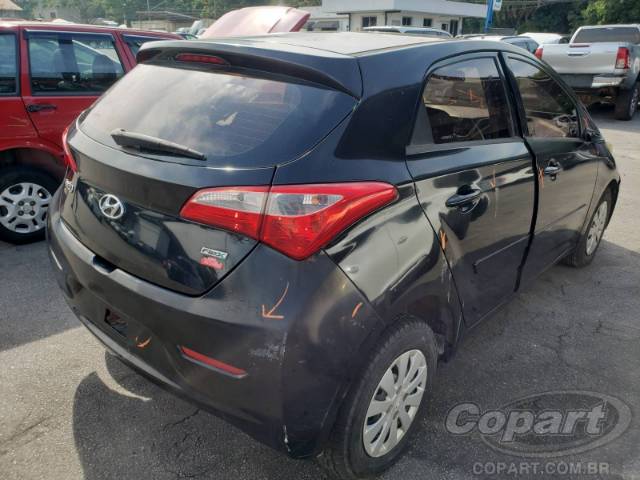 2013 HYUNDAI HB20 